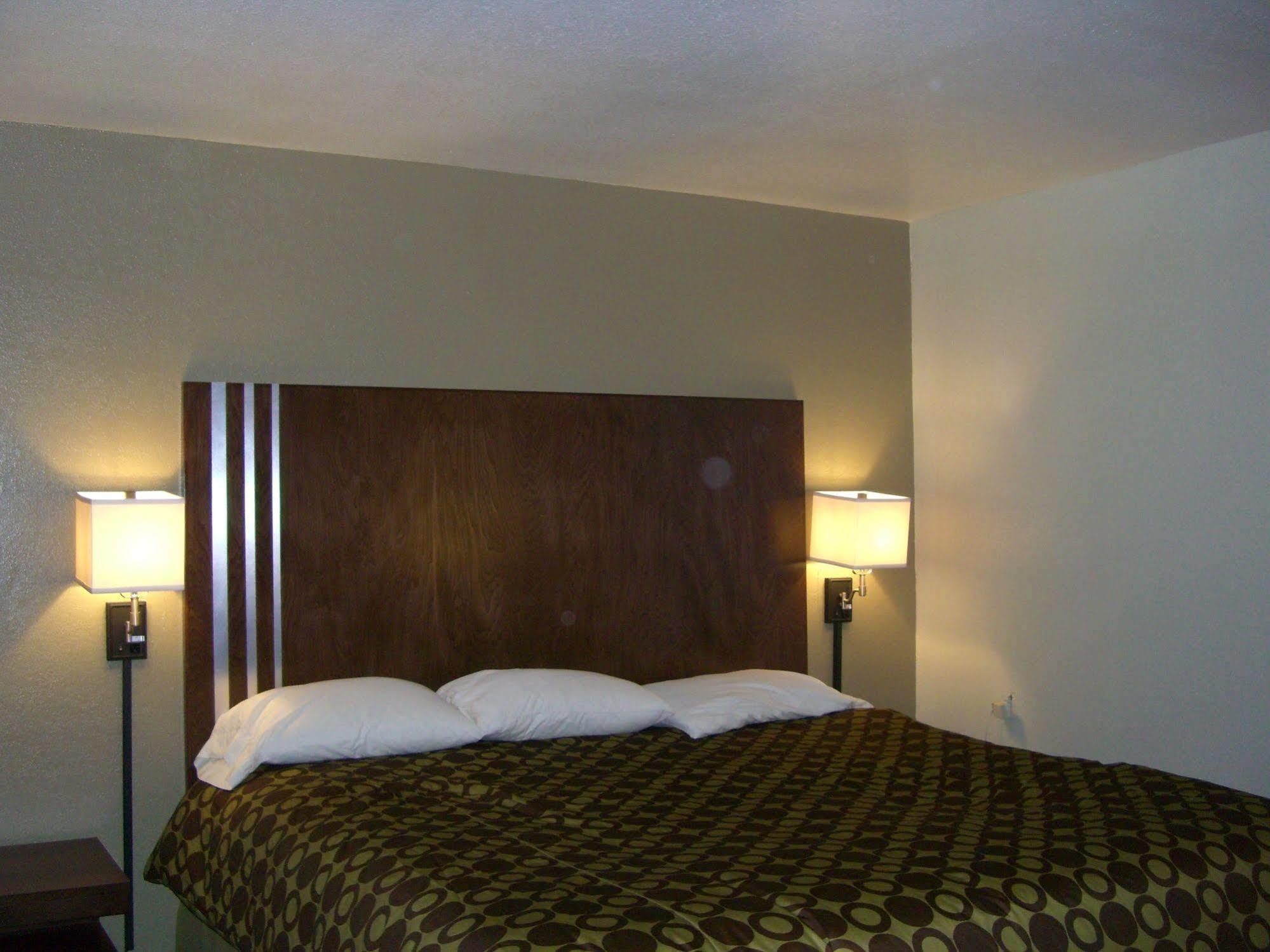 Budget Inn أرتيشيا المظهر الخارجي الصورة