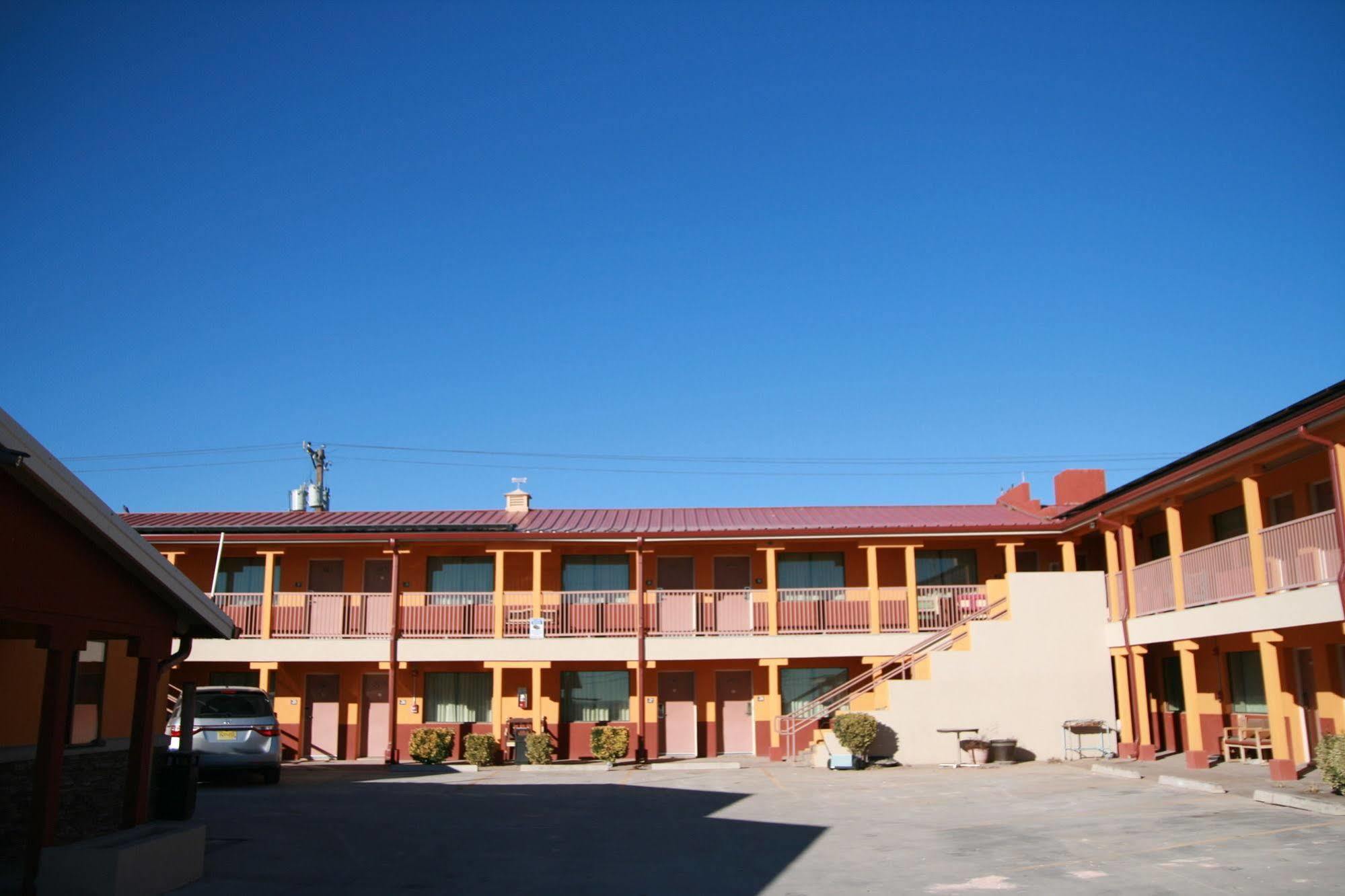 Budget Inn أرتيشيا المظهر الخارجي الصورة